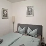 Am Schwanenteich Apartamento Putbus